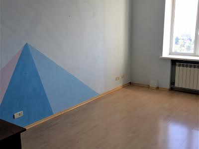 квартира за адресою Ревуцького вул., 5