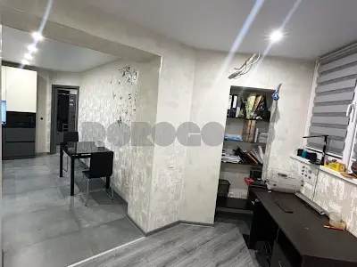 квартира за адресою Теплична вул., 48