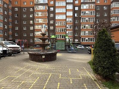 квартира за адресою Пулюя, 40