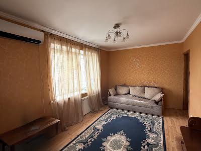 квартира по адресу Днепровская ул., 9