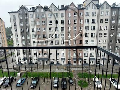 квартира по адресу Героїв Крут ул., 8
