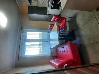 квартира за адресою Ревуцького вул., 54