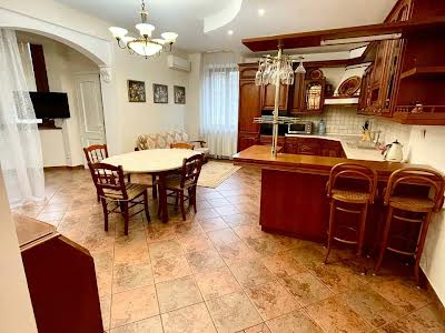квартира за адресою Старокозацька вул. (Комсомольська), 40