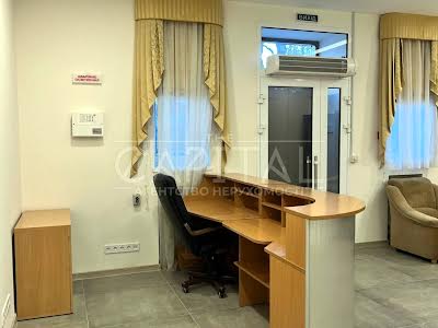 коммерческая по адресу Михаила Грушевского ул., 34/1