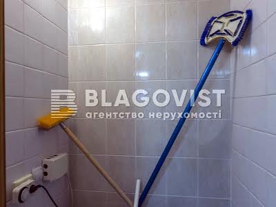 будинок за адресою Дачна