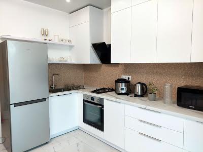 квартира за адресою Скоропадського, 6