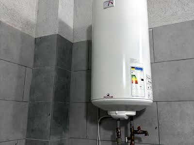 коммерческая по адресу Леся Українка, 34