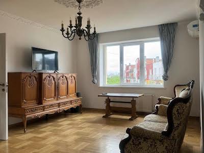 квартира по адресу Жасминовая ул., 5б