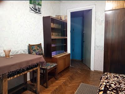 квартира за адресою Дегтярівська вул., 10