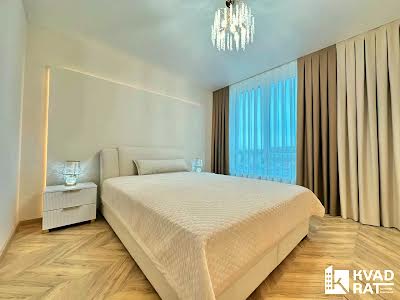 квартира по адресу Юліана Пелеша ул., 3