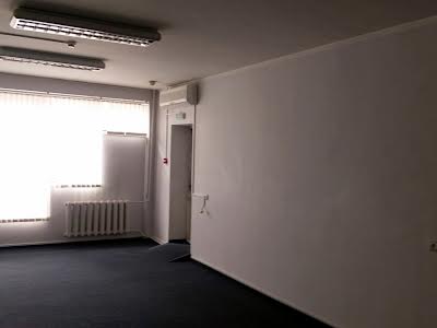 комерційна за адресою Парусна вул. (Героїв Сталінграду), 1