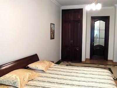 квартира за адресою Кловський узвіз, 5