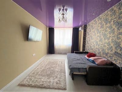 квартира за адресою Захисників України вул. (1-го Травня), 40