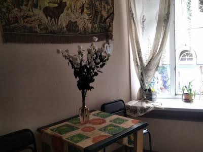 квартира за адресою Воздвиженська вул., 60в