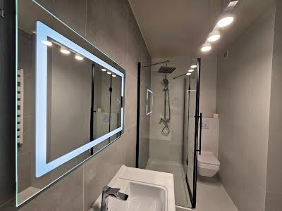 квартира за адресою Пелеша, 3
