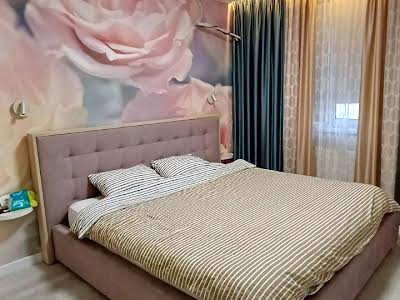 квартира по адресу Вячеслава Черновола ул., 6а