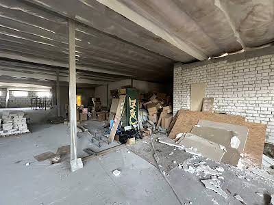 комерційна за адресою Чорних Запорожців вул. (Петра Запорожця), 28