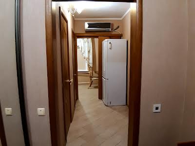квартира по адресу Любомира Гузара просп. (Космонавта Комарова), 10-А
