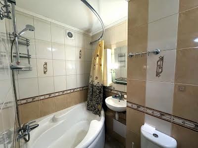квартира за адресою Юрія Шумського вул., 10