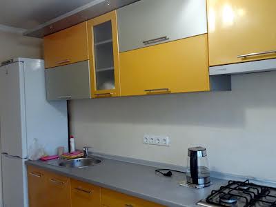 квартира за адресою Хорива вул., 38