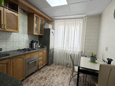 квартира за адресою Івана Сірка вул. (Дем'яна Коротченка), 35