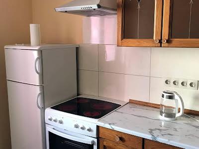 квартира за адресою Феодосійська вул., 1