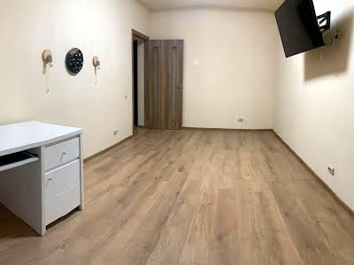 квартира по адресу Демнянская ул., 3