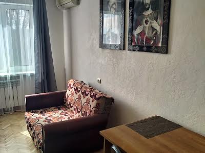 квартира за адресою Олени Теліги вул., 43