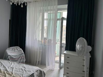 квартира за адресою Нагірна вул., 15
