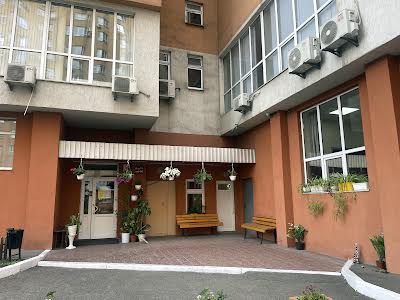 квартира за адресою Олександра Мишуги вул., 2