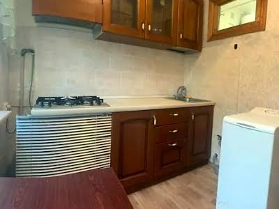 квартира по адресу Печерский спуск, 17