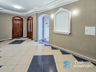 квартира за адресою Анни Ахматової вул., 48