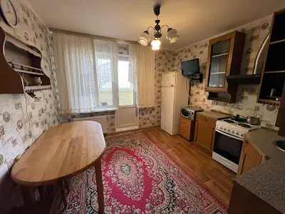 квартира за адресою Сергія Данченка вул., 3