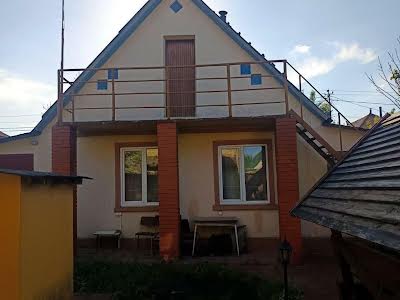 будинок за адресою вул. Лісова, 13