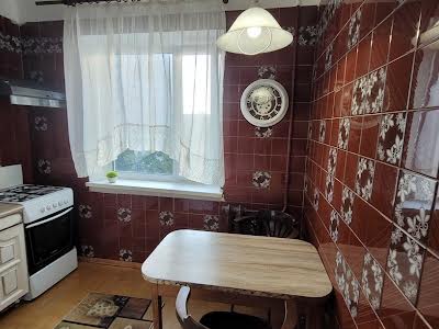 квартира за адресою Зої Гайдай вул., 7