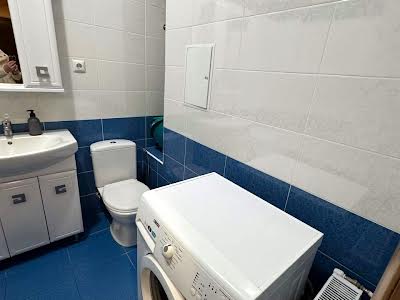 квартира за адресою Перлинна вул., 3