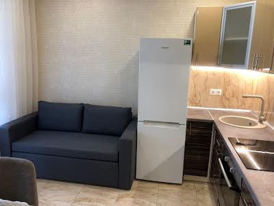квартира за адресою Зарічна вул., 1-Б