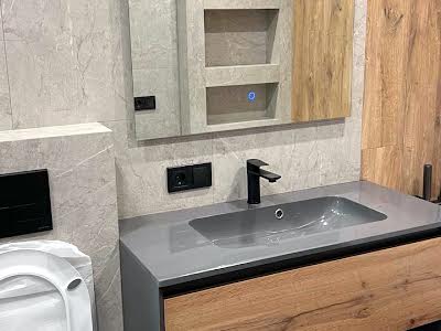 квартира за адресою Віктора Некрасова вул. (Північно-Сирецька), 8
