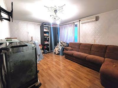 квартира по адресу Варненская ул., 25/2