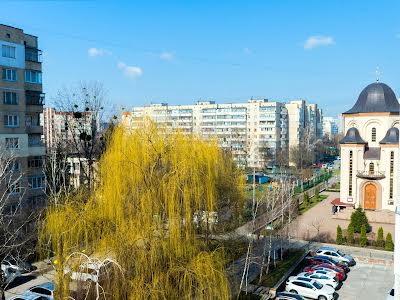 квартира за адресою Незалежності бульв. (50 років Жовтня), 17