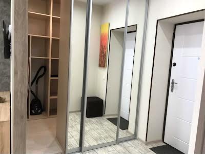 квартира за адресою Набережна Перемоги вул., 42ф