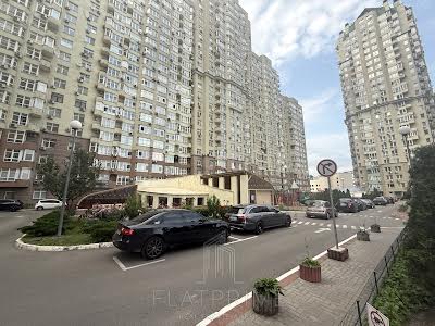 квартира за адресою Михайла Максимовича вул. (Онуфрія Трутенка), 3-Г