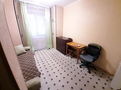 квартира за адресою Бориса Гмирі вул., 25