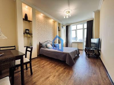 квартира за адресою Білоруська вул., 3