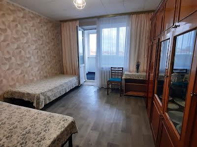 квартира по адресу Сержа Лифаря ул. (Олександра Сабурова), 16