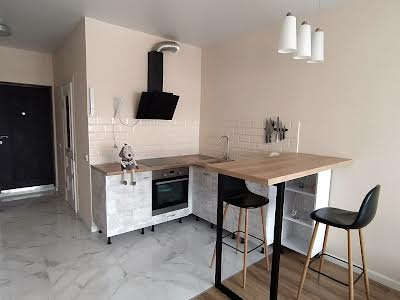 квартира за адресою Польова вул., 73