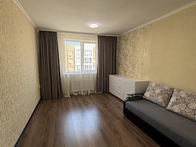 квартира за адресою Соборна вул., 126/19