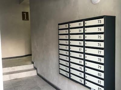 квартира за адресою Августина Волошина вул., 2