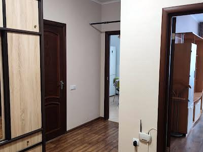 квартира за адресою Воскресенська вул., 14