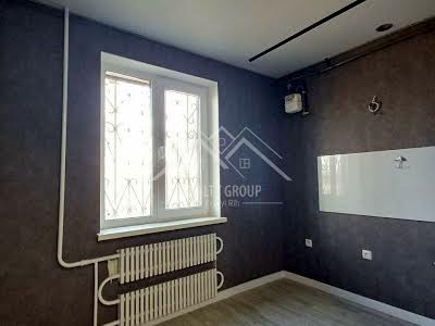 квартира за адресою Єгора Біркуна вул., 7